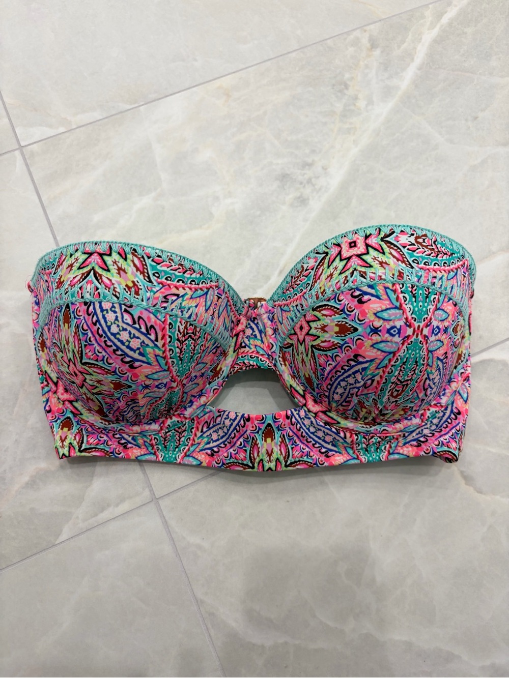 Shade & Shore Multicolor Bikini Top - 34D